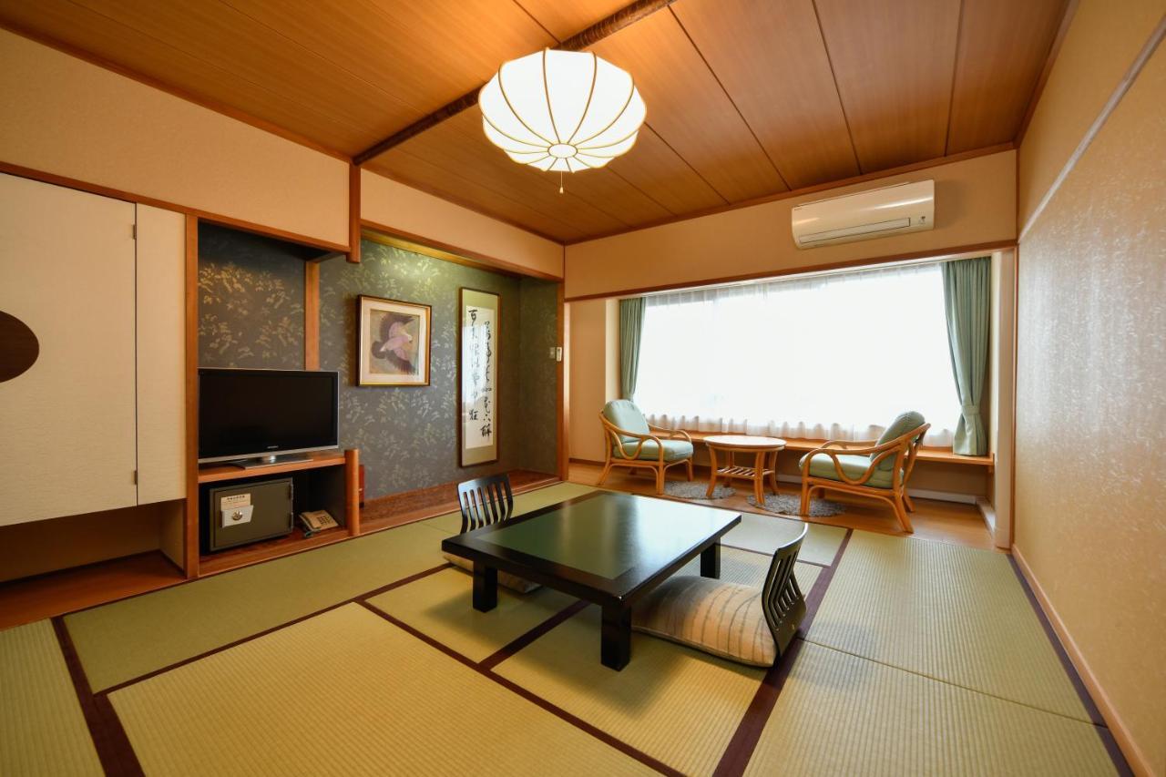 Mimatsukan Shibukawa Esterno foto